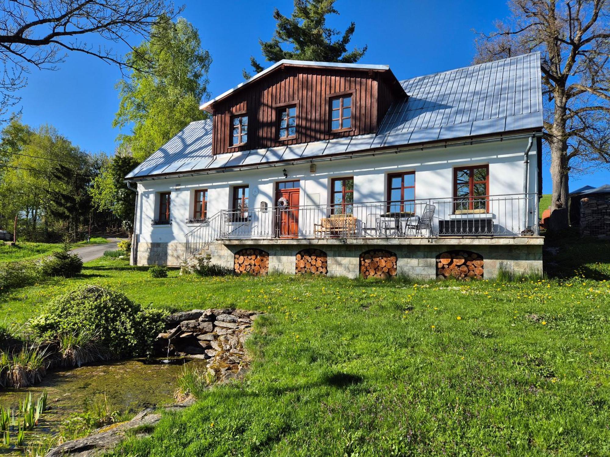 Knezice 25, Chalupa V Krkonosich Vrchlabi Exterior photo